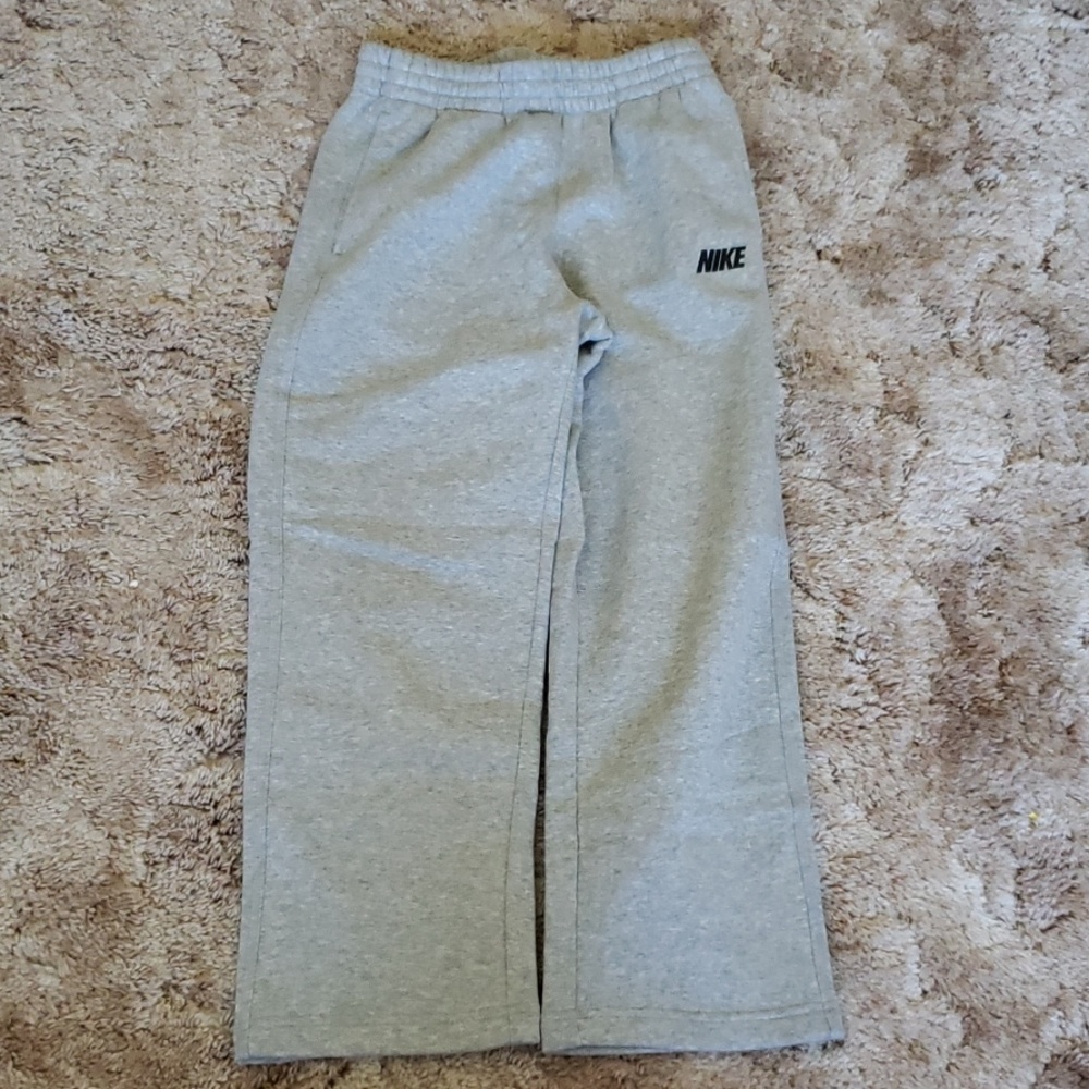 Boys nike sweatpants